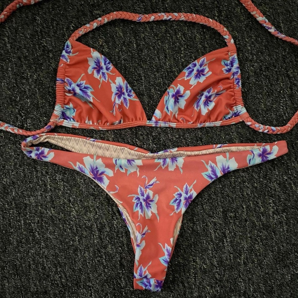Acacia Vintage Aloha Size Medium Set